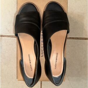 Brand New Lucky Brand Flat